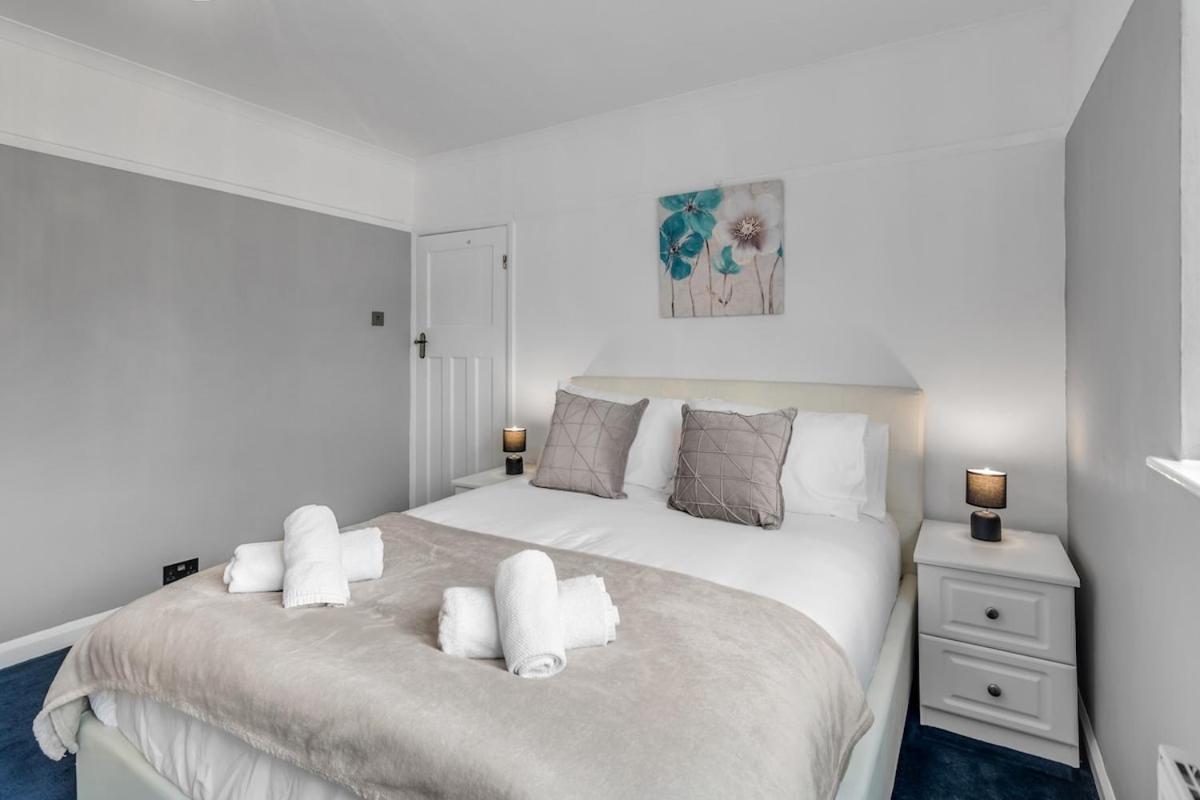 4Br Long Stays Free Parking High Speed Wi-Fi Horsford المظهر الخارجي الصورة